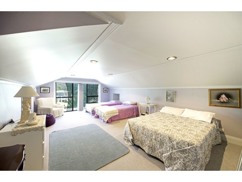 27 Shaw Street, Yass NSW 2582