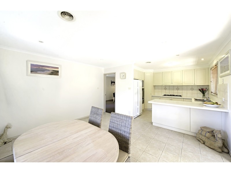 22 Tyenna Close, Amaroo ACT 2914