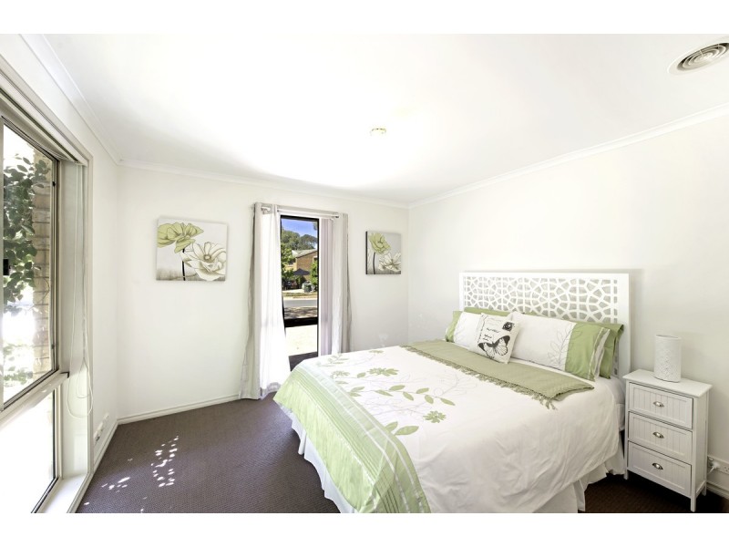 22 Tyenna Close, Amaroo ACT 2914