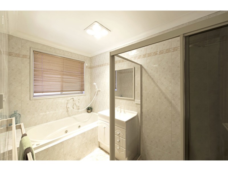 22 Tyenna Close, Amaroo ACT 2914