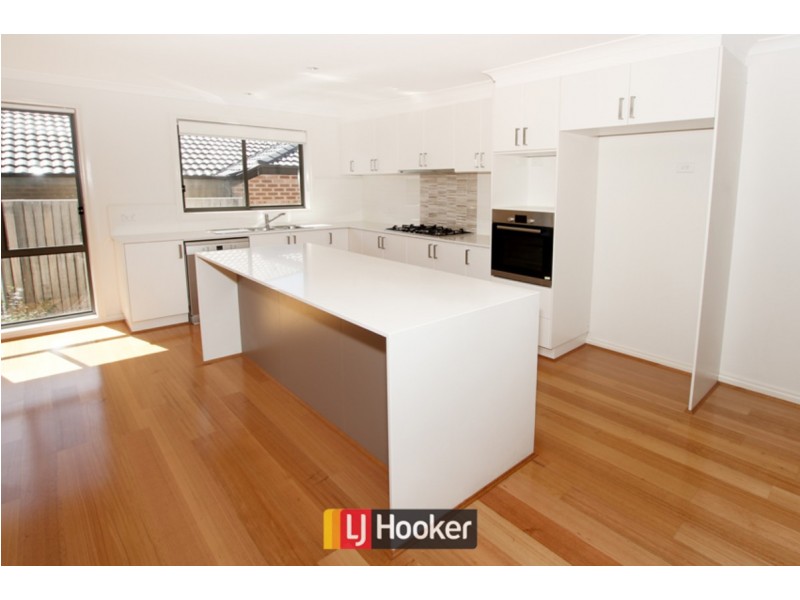 12 Boyer Street, Casey ACT 2913