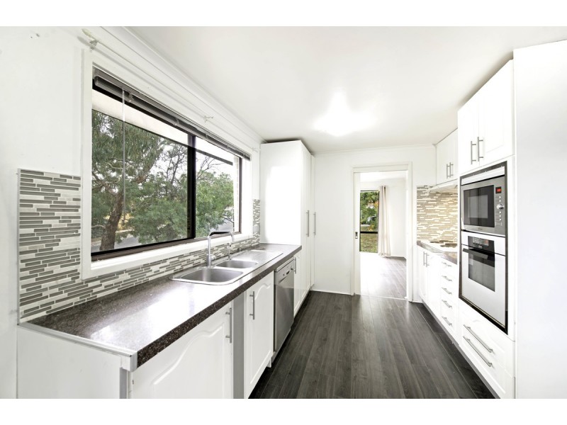 2 Eddison Place, Fraser ACT 2615