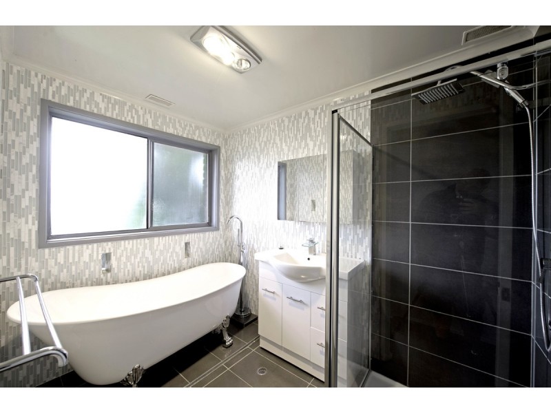 2 Eddison Place, Fraser ACT 2615