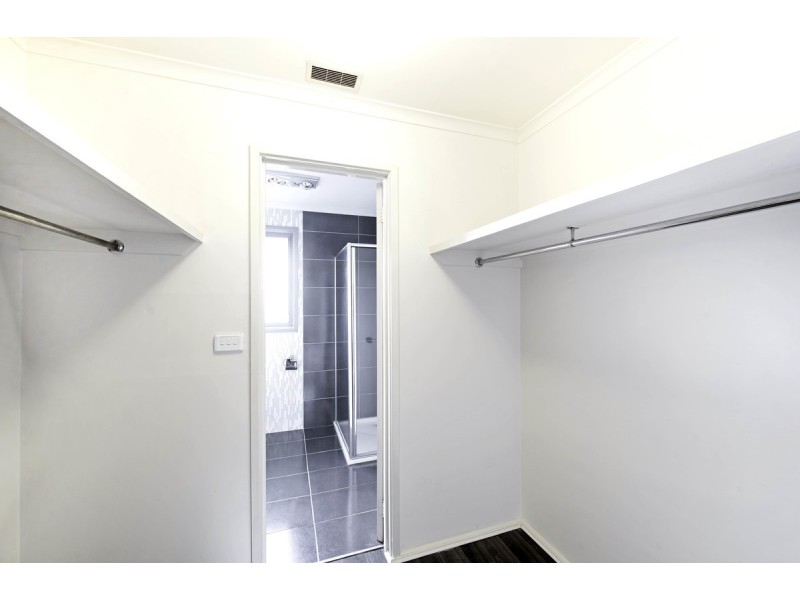 2 Eddison Place, Fraser ACT 2615