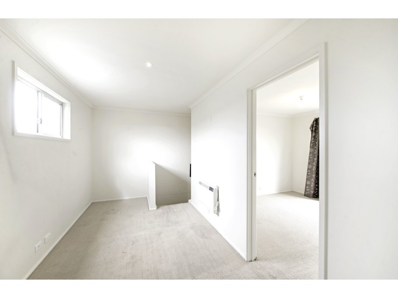 297B Anthony Rolfe Avenue, Gungahlin ACT 2912