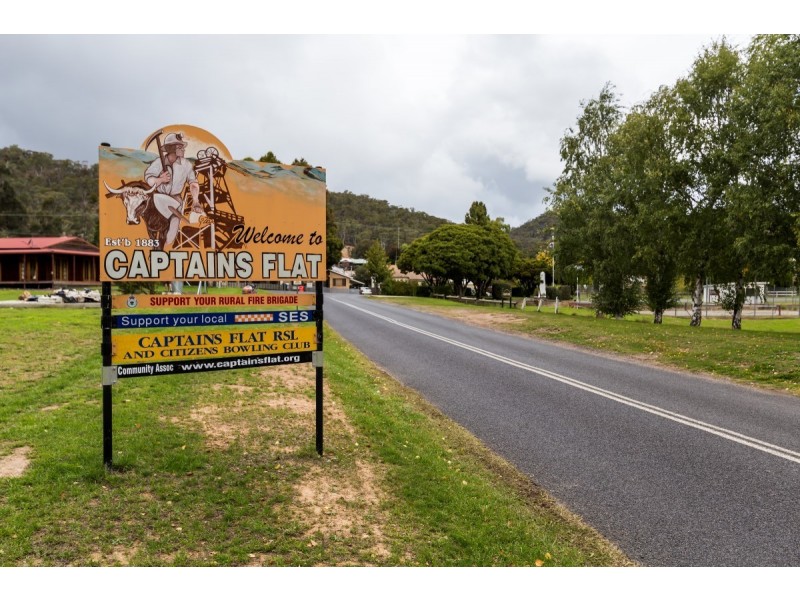68 Foxlow Street, Captains Flat NSW 2623