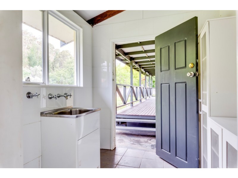 68 Foxlow Street, Captains Flat NSW 2623