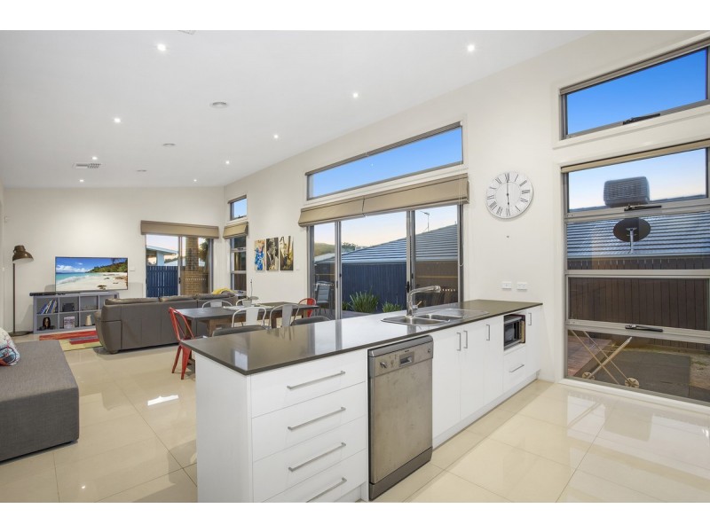 62 Narden Street, Crace ACT 2911