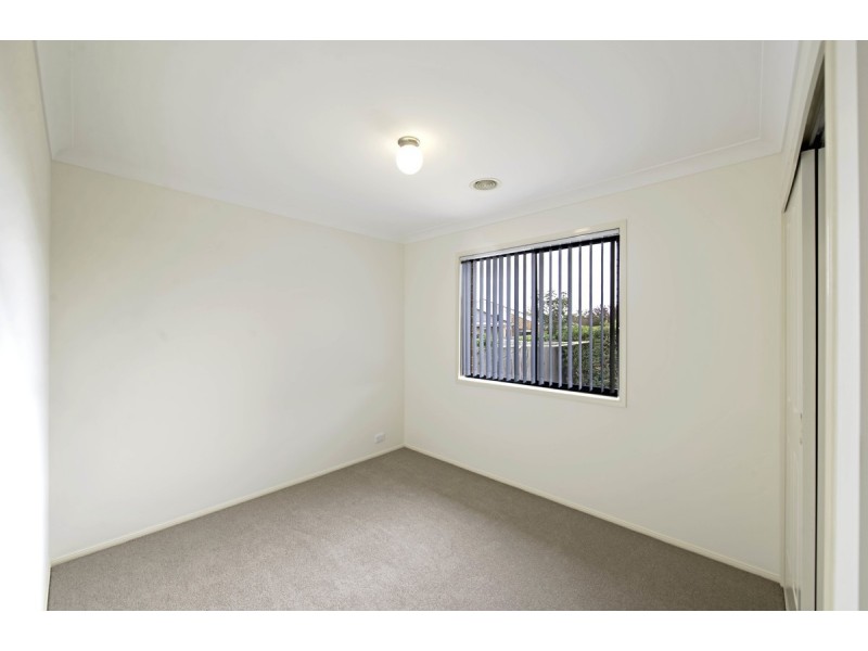 7 Delma View, Gungahlin ACT 2912