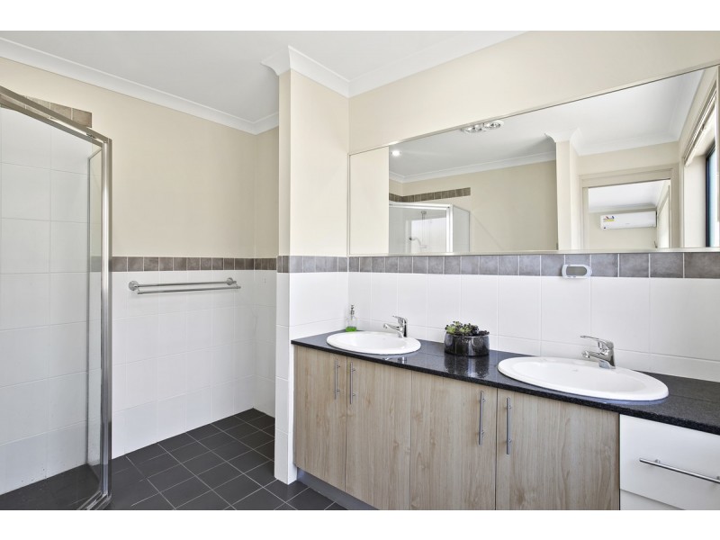 14 Sarre Street, Gungahlin ACT 2912