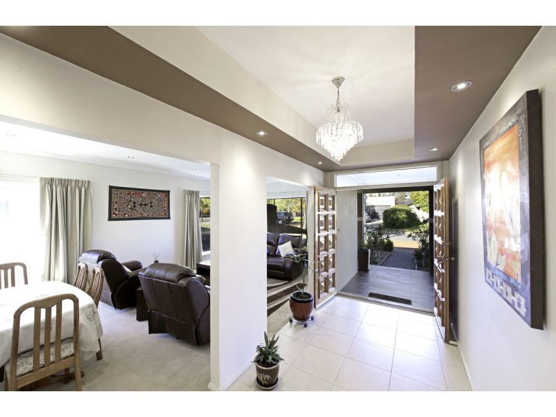 17 Wallaman Street, Harrison ACT 2914