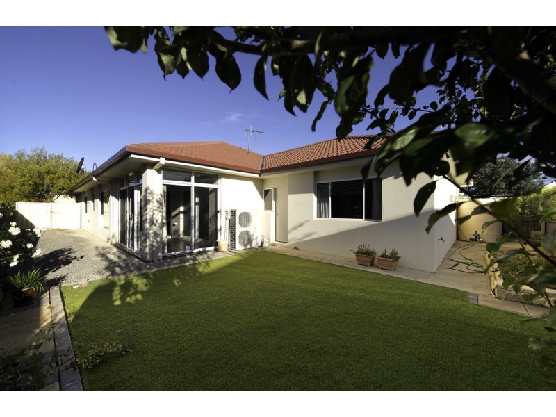 17 Wallaman Street, Harrison ACT 2914