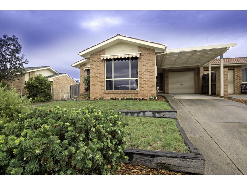 4 Iterra Grove, Ngunnawal ACT 2913