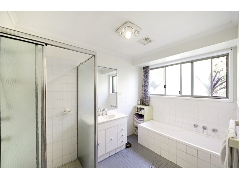 9 Lett Place, Amaroo ACT 2914