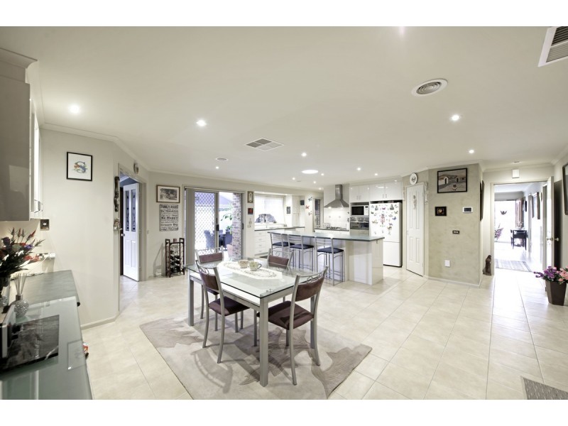 7 Henry Sutton Circuit, Dunlop ACT 2615