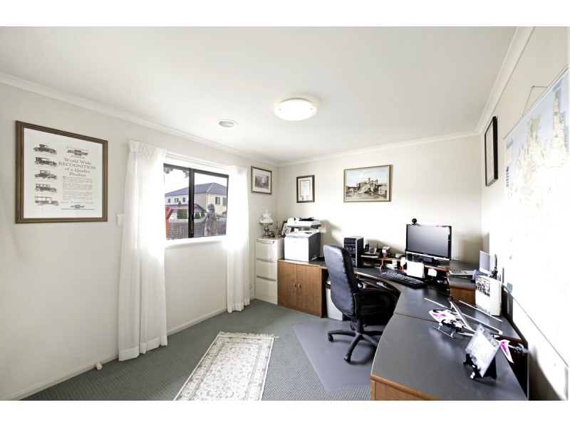 7 Henry Sutton Circuit, Dunlop ACT 2615