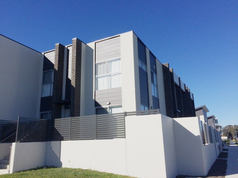 27/1 Christina Stead Street, Franklin ACT 2913