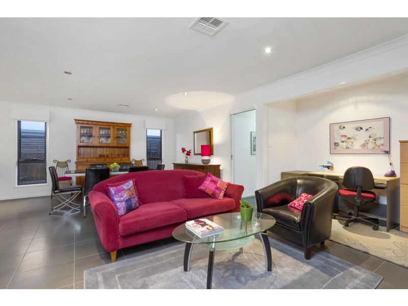 69 Turbayne Crescent, Forde ACT 2914