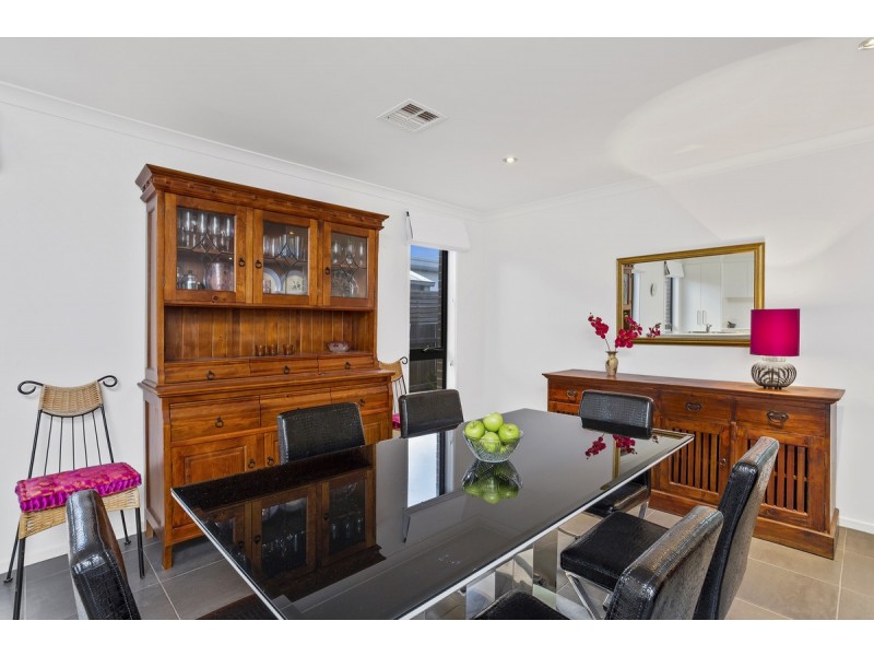 69 Turbayne Crescent, Forde ACT 2914