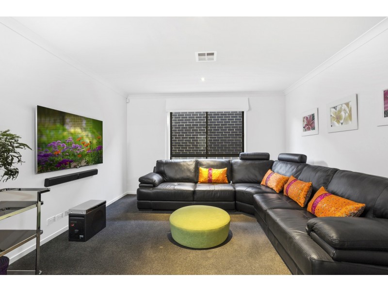 69 Turbayne Crescent, Forde ACT 2914