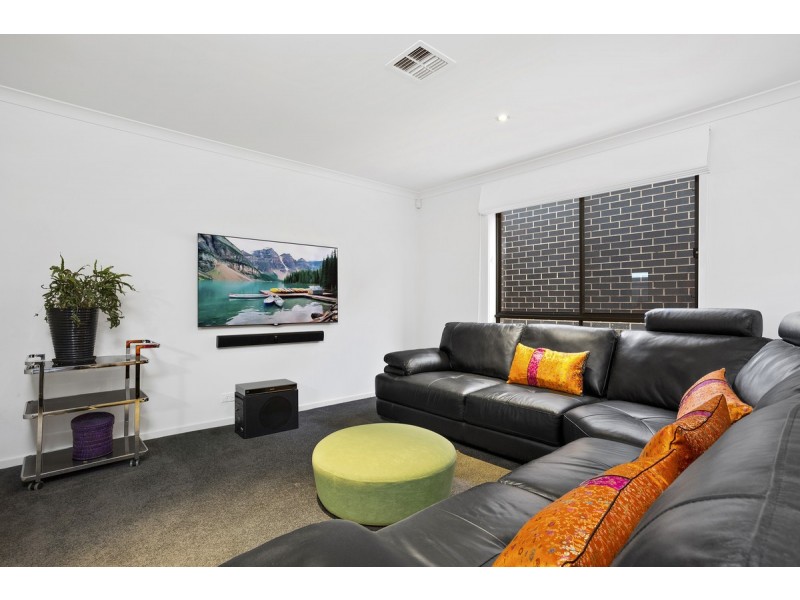 69 Turbayne Crescent, Forde ACT 2914