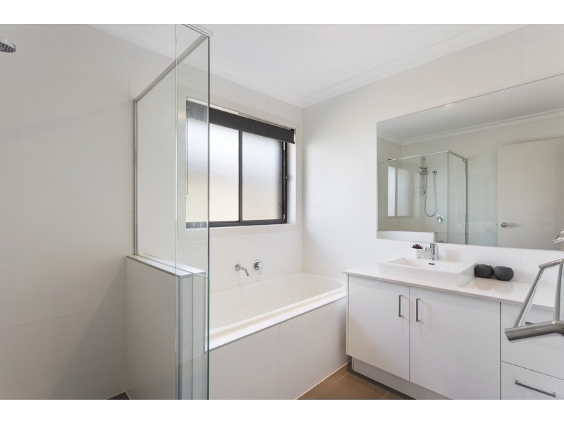 102 Henry Williams Street, Bonner ACT 2914