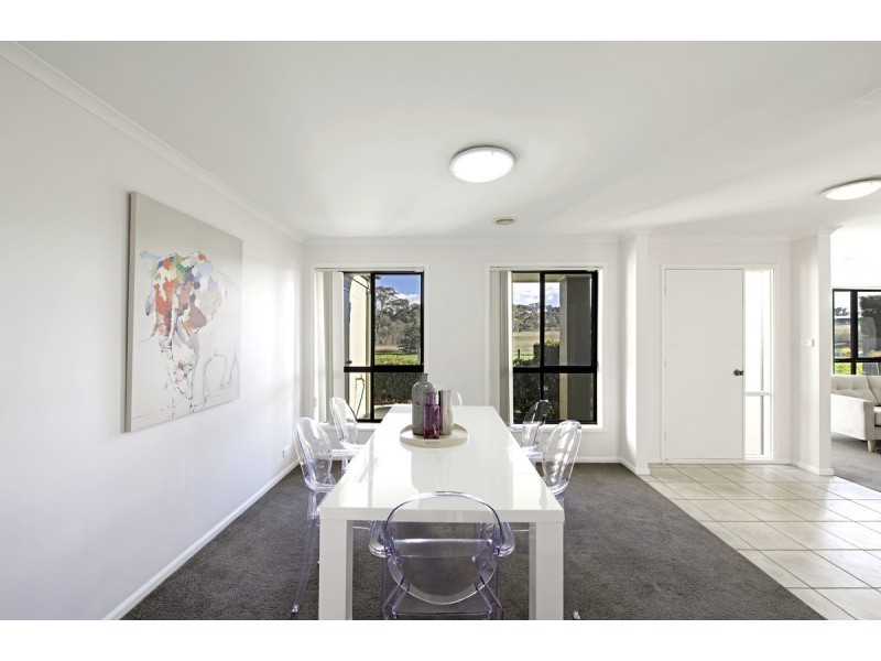 6 Tia Close, Amaroo ACT 2914