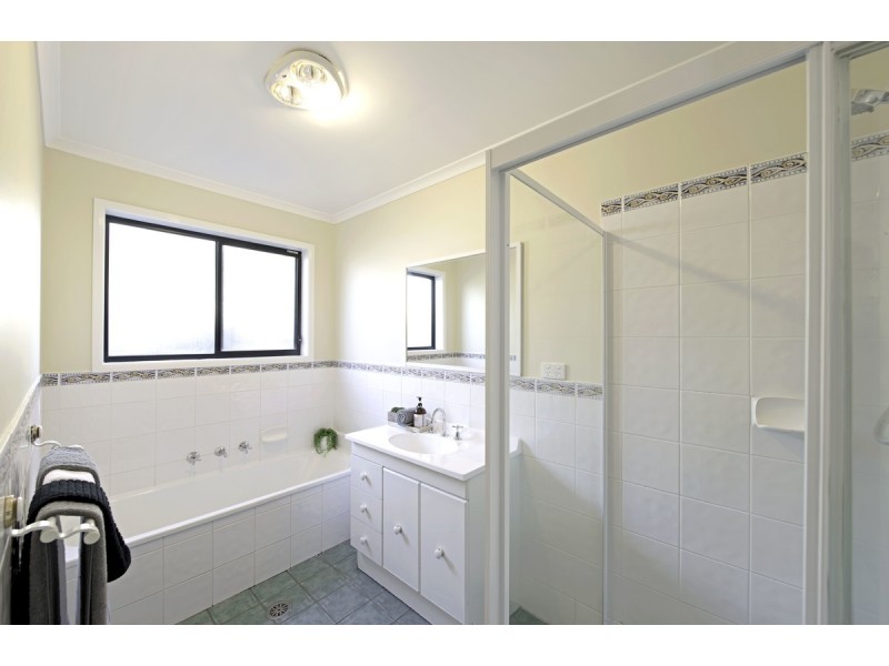 6 Tia Close, Amaroo ACT 2914
