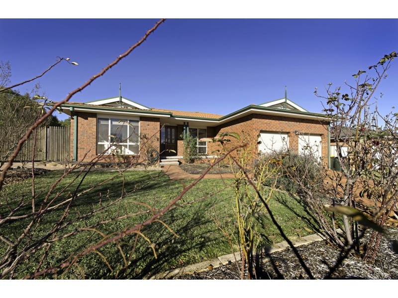 34 Evelyn Owen Crescent, Dunlop ACT 2615