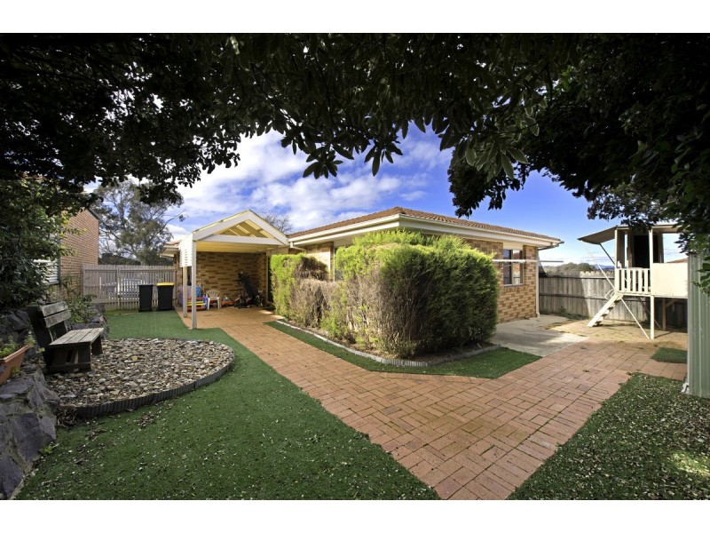 42 Warrumbul Street, Ngunnawal ACT 2913