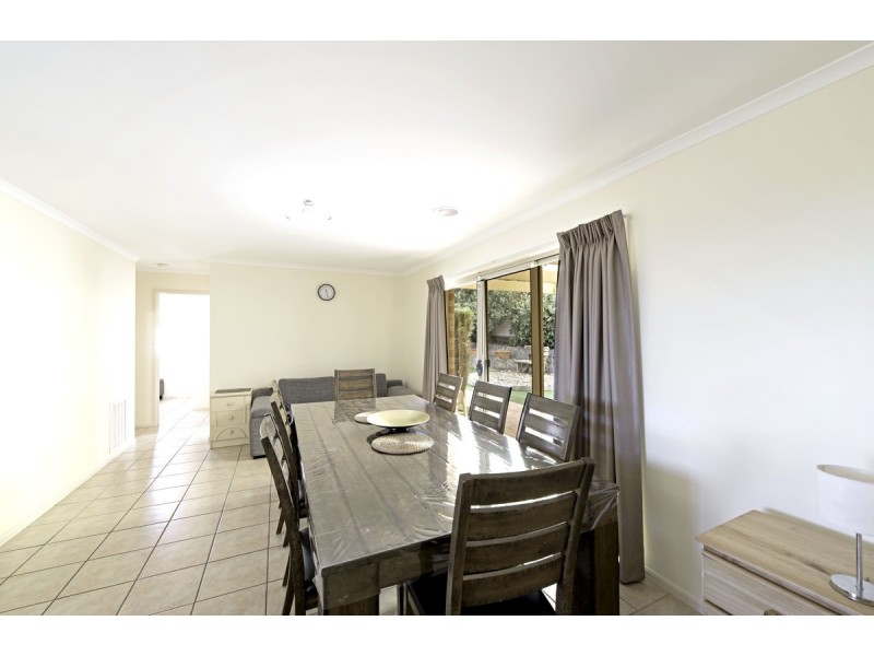 42 Warrumbul Street, Ngunnawal ACT 2913