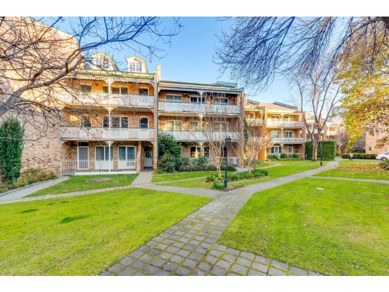 18/3 Allambee Street, Reid ACT 2612