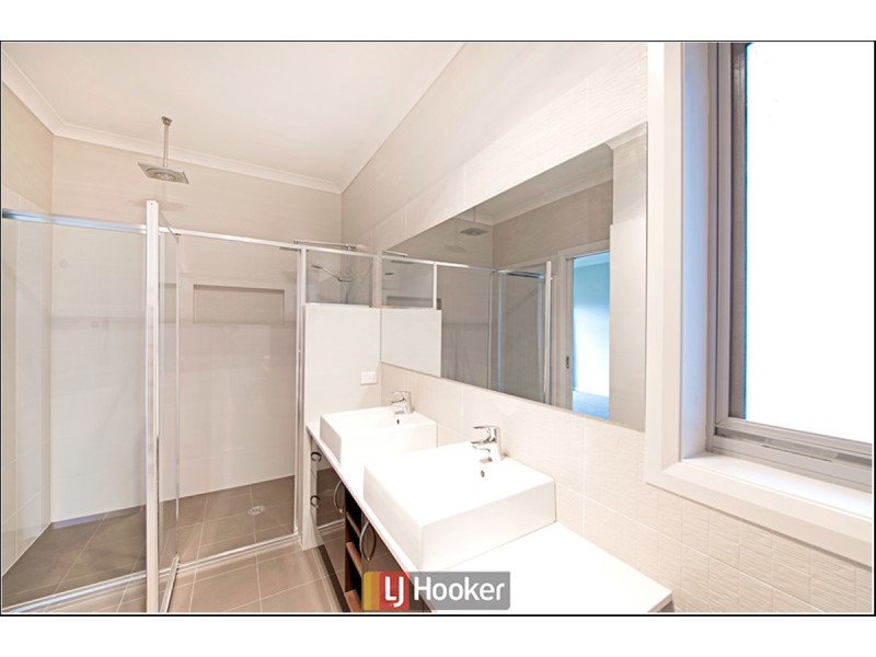 90 Chance Street, Crace ACT 2911