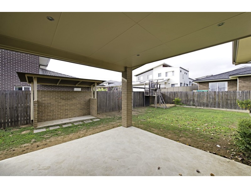 90 Chance Street, Crace ACT 2911