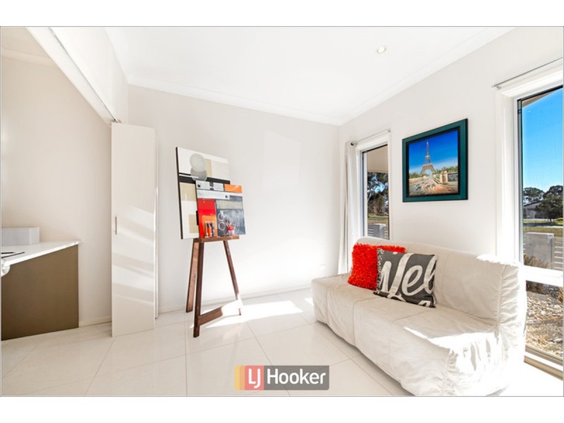 330 Gundaroo Drive, Gungahlin ACT 2912