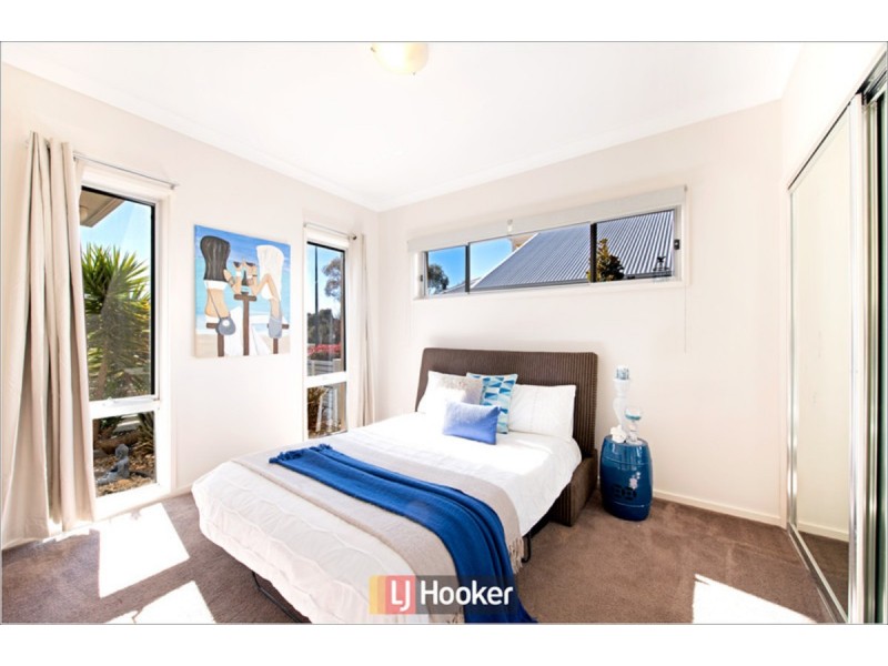 330 Gundaroo Drive, Gungahlin ACT 2912