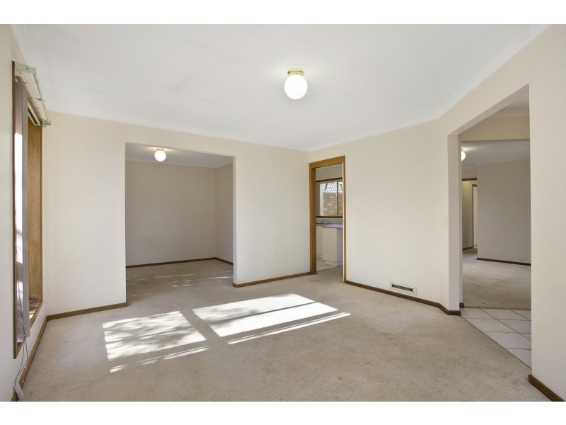 61 Gurrang Avenue, Ngunnawal ACT 2913