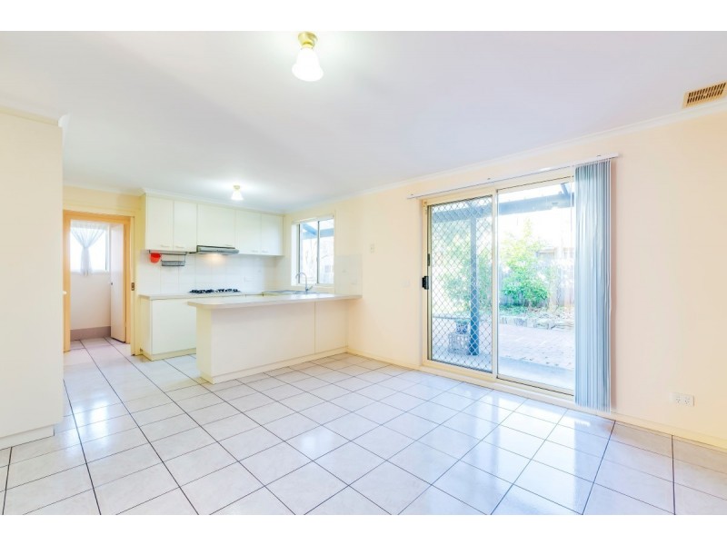 2/11 Everard Street, Palmerston ACT 2913