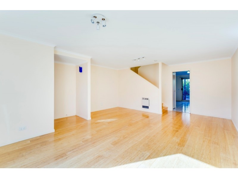 2/11 Everard Street, Palmerston ACT 2913