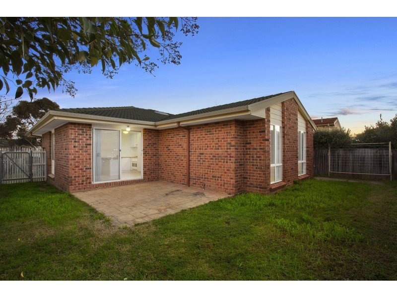 15 Mawalan Street, Ngunnawal ACT 2913