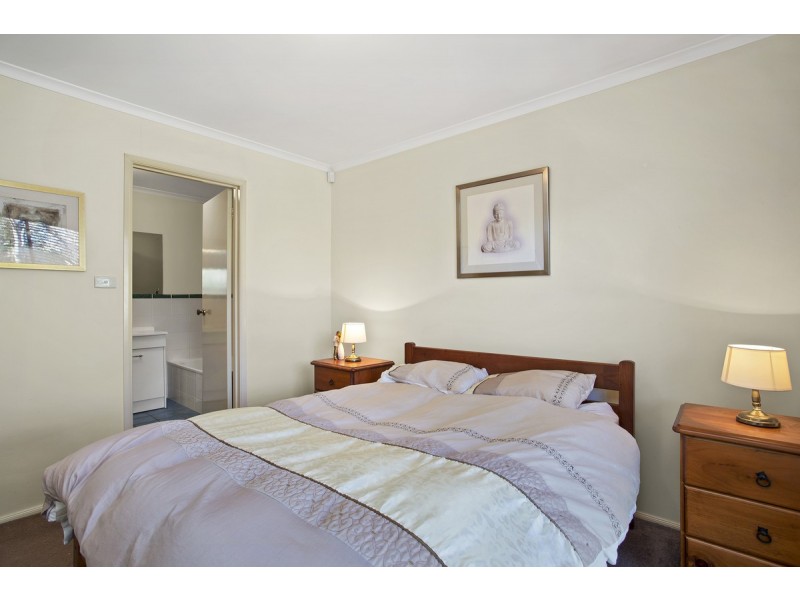 4 Miago Court, Ngunnawal ACT 2913