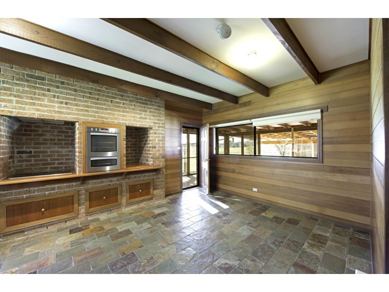 206 Church Lane, Wallaroo NSW 2618