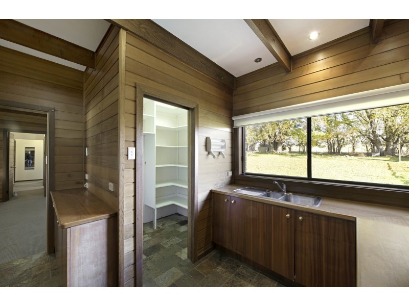 206 Church Lane, Wallaroo NSW 2618