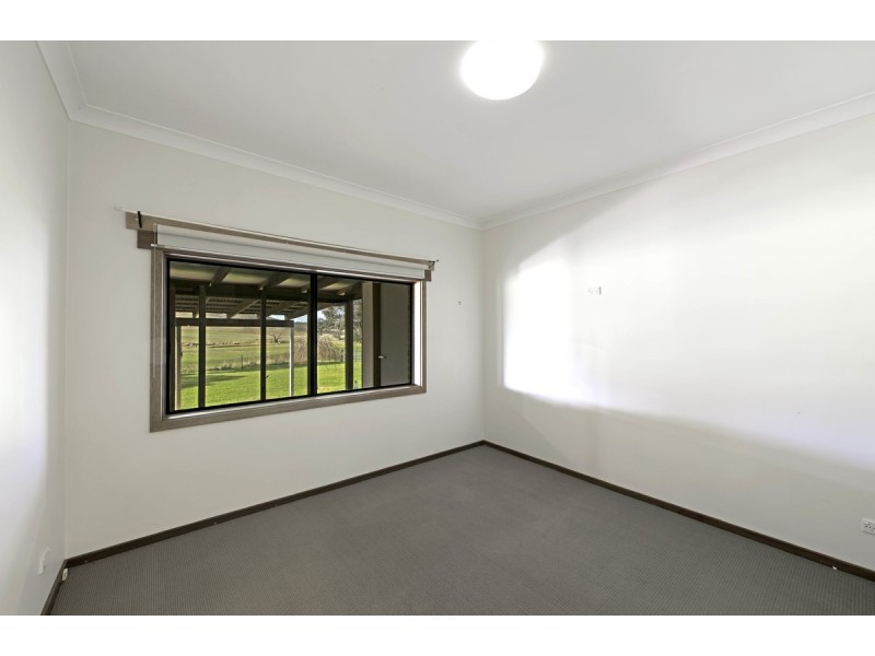 206 Church Lane, Wallaroo NSW 2618