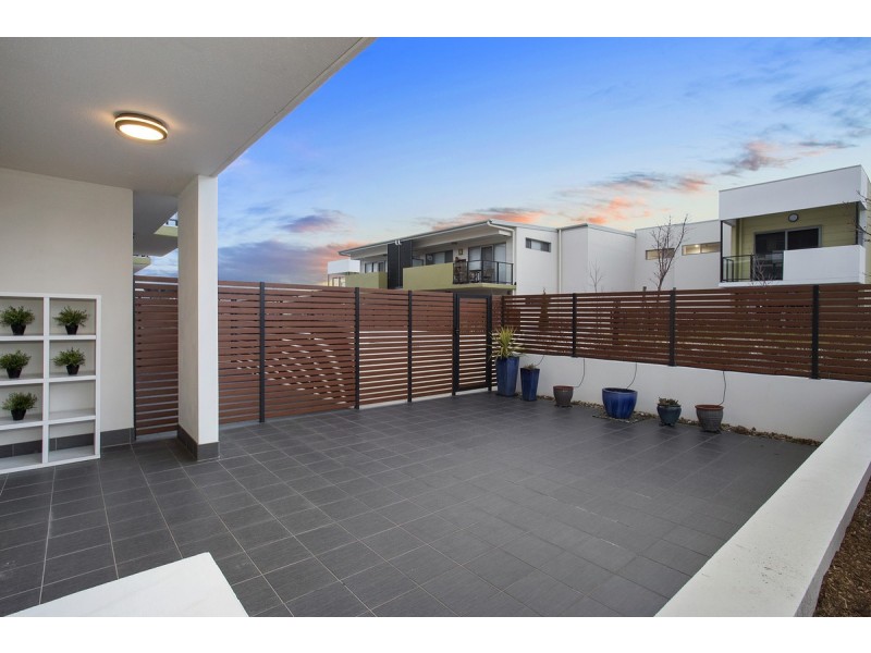 1/50 Hillcrest Street, Crace ACT 2911