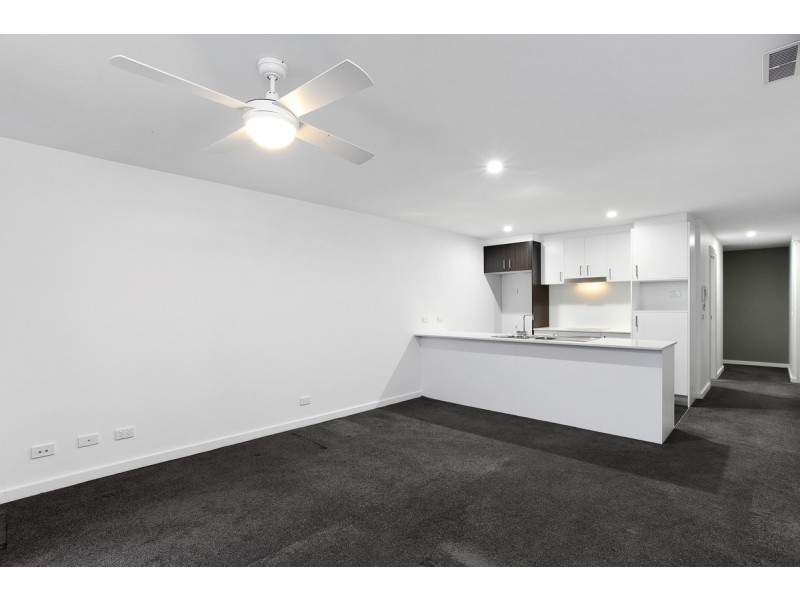1/50 Hillcrest Street, Crace ACT 2911