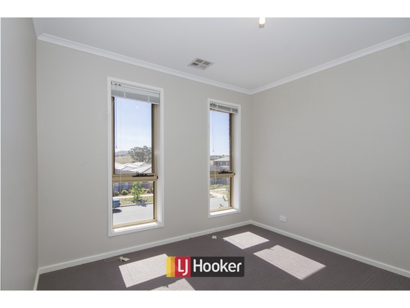 40 Irinyili Street, Bonner ACT 2914