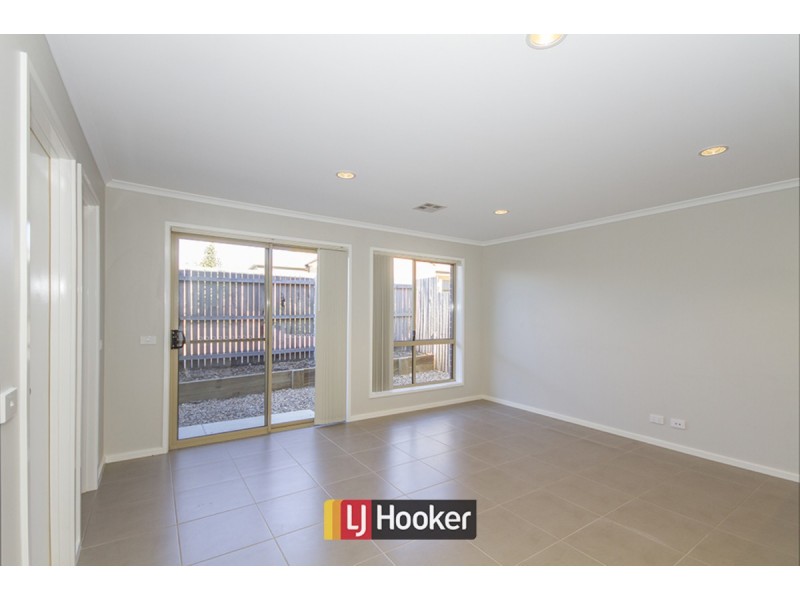 40 Irinyili Street, Bonner ACT 2914