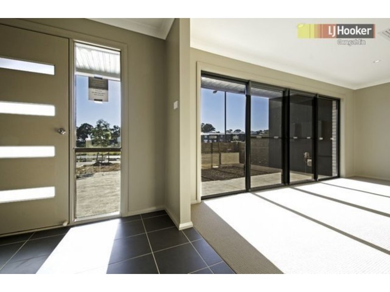 25 Leslie Dwyer Street, Forde ACT 2914