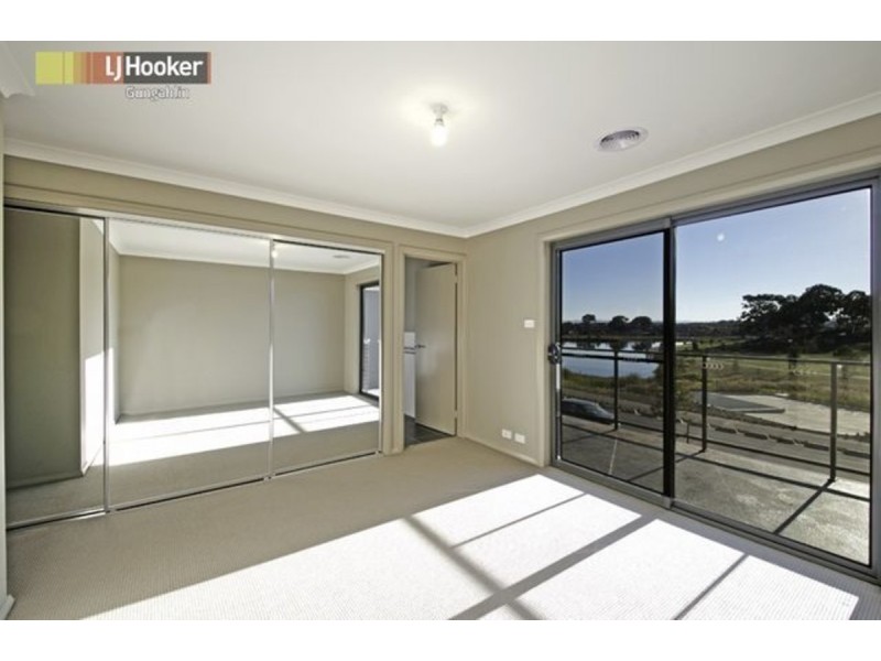 25 Leslie Dwyer Street, Forde ACT 2914